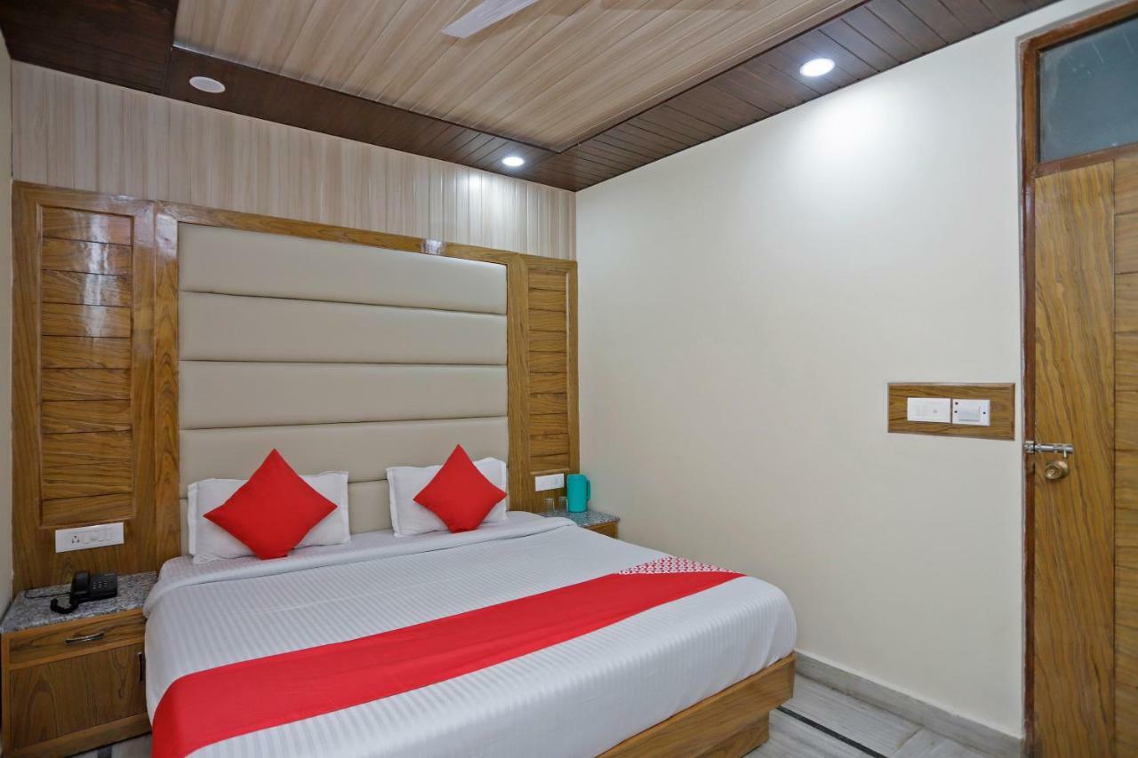 Oyo 39066 Hotel Star View มัสซูรี ภายนอก รูปภาพ