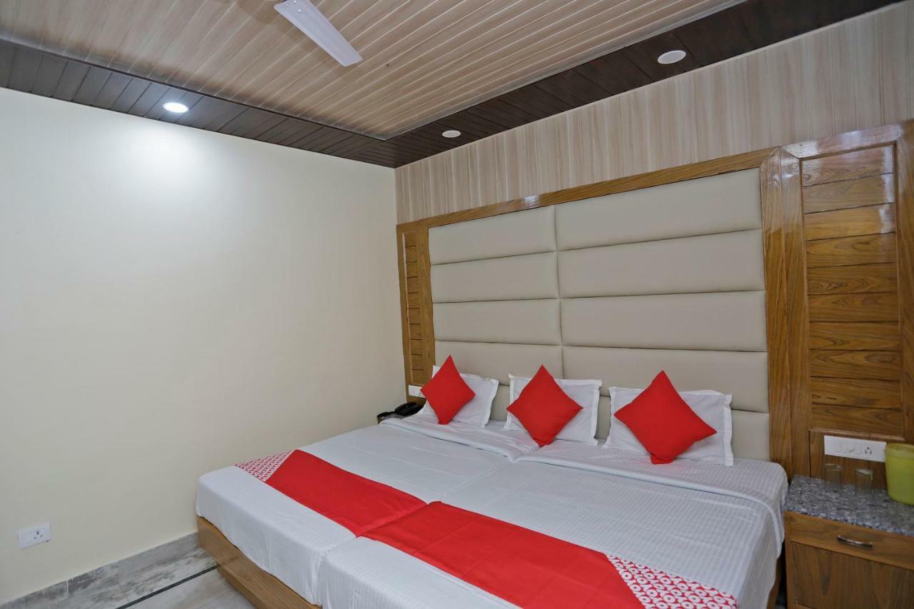 Oyo 39066 Hotel Star View มัสซูรี ภายนอก รูปภาพ