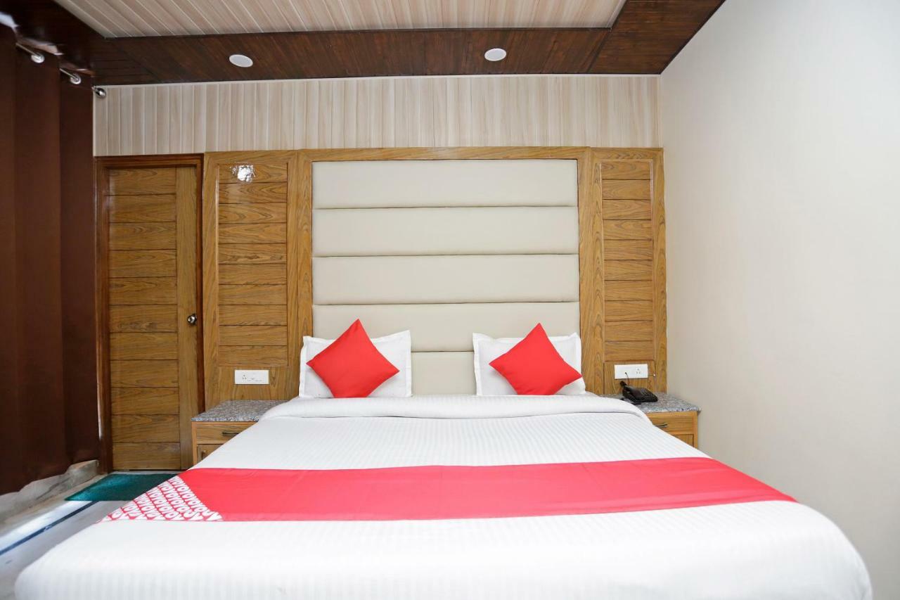 Oyo 39066 Hotel Star View มัสซูรี ภายนอก รูปภาพ